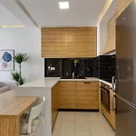 Lux 1- With Garage And Balcony 扎达尔